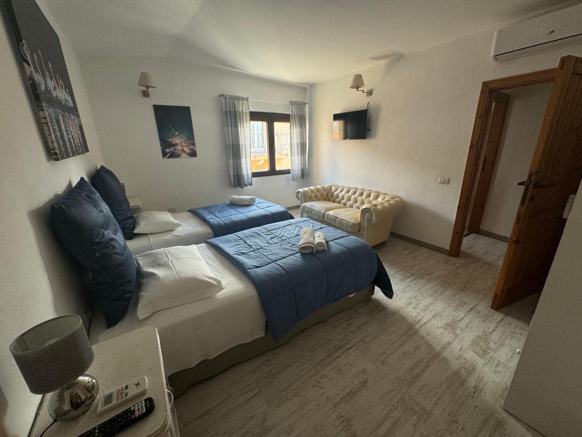 Pm 1 Via Armando Diaz Guest House Olbia Exterior photo