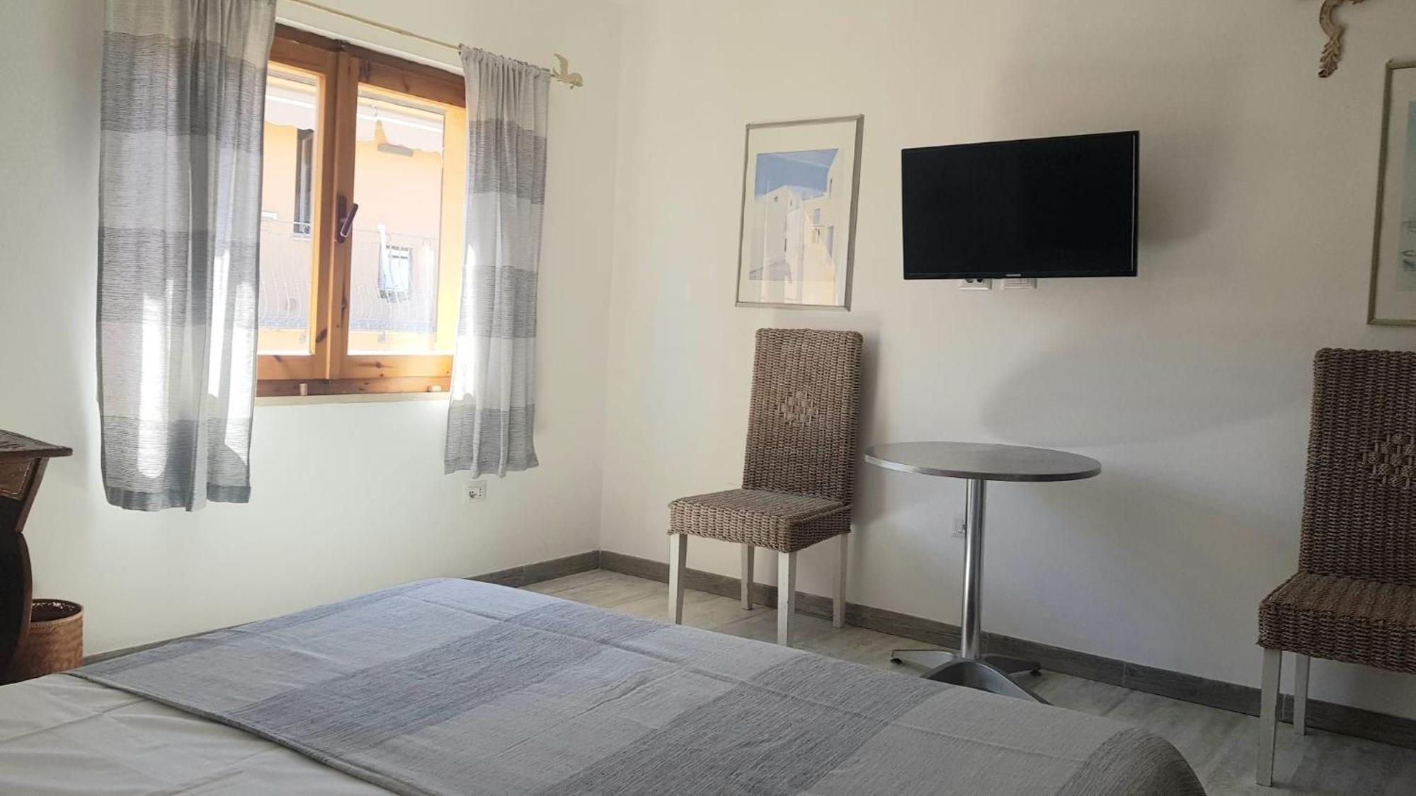 Pm 1 Via Armando Diaz Guest House Olbia Exterior photo