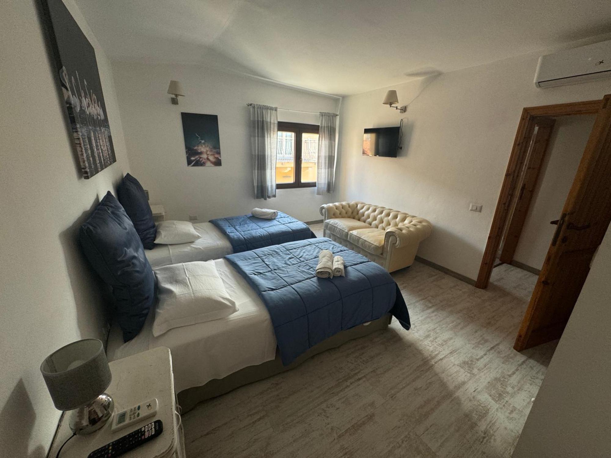 Pm 1 Via Armando Diaz Guest House Olbia Exterior photo